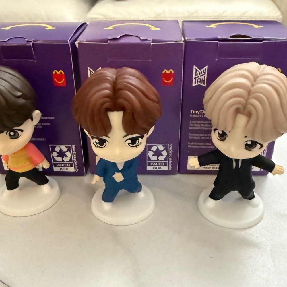 McDonald's BTS TinyTAN Throwback Bundle of 3